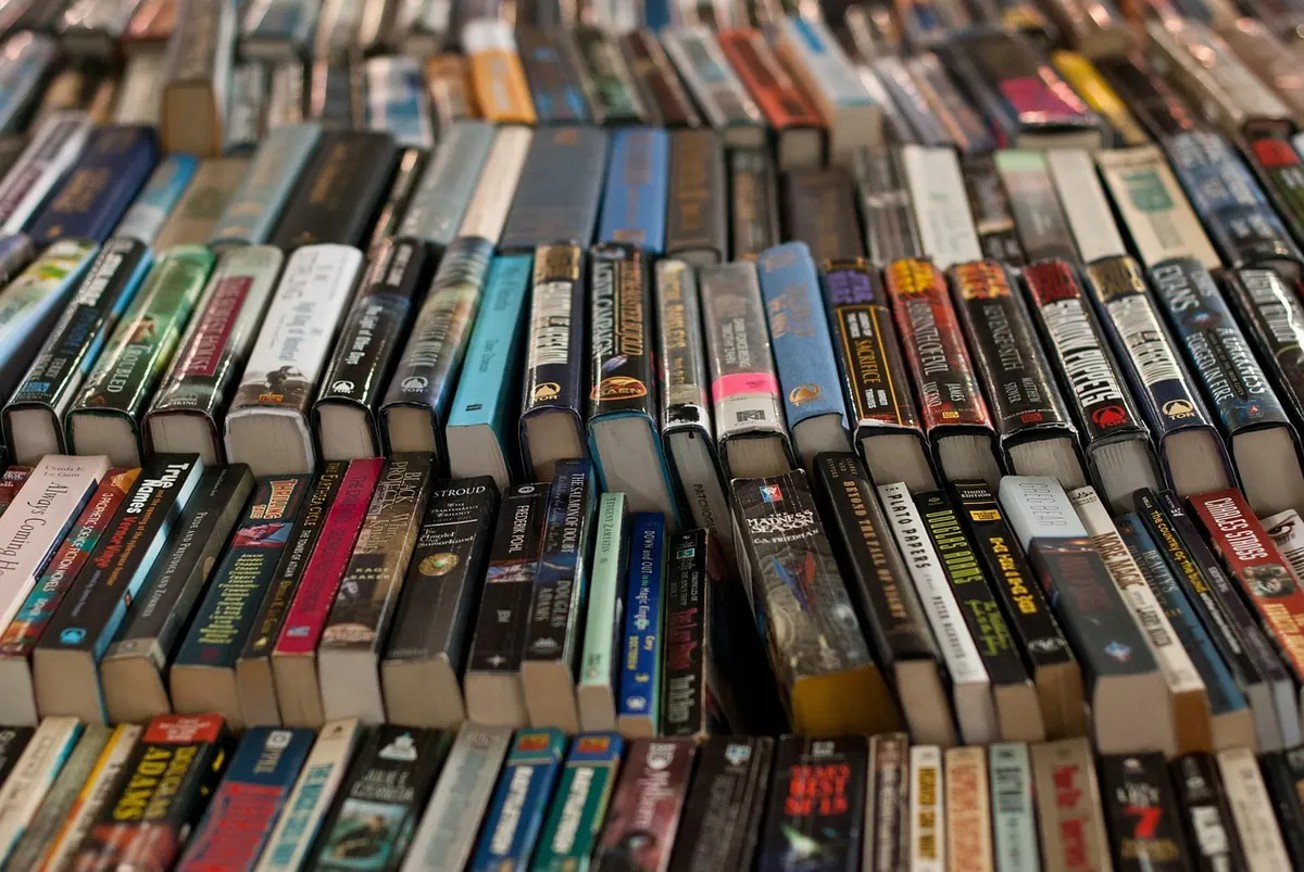 The Poetry Pamphlet Production Checklist: From Typesetting to Print